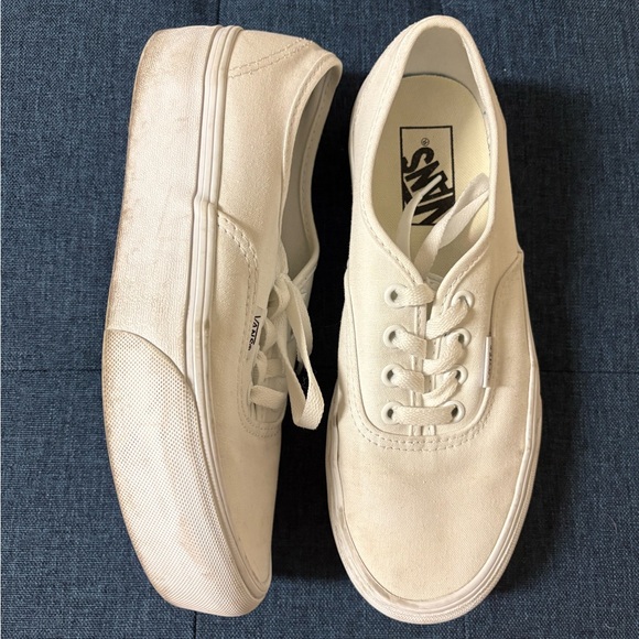 Vans White Canvas Sneakers - Picture 2 of 3